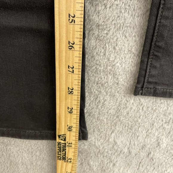 NWOT Levis 315 Shaping Bootcut Black Jeans Women's Size 29 - Picture 8 of 13